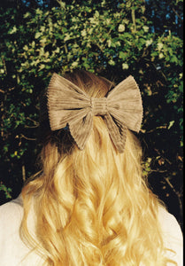 Bow Barrette - Beiroet -  Cedar