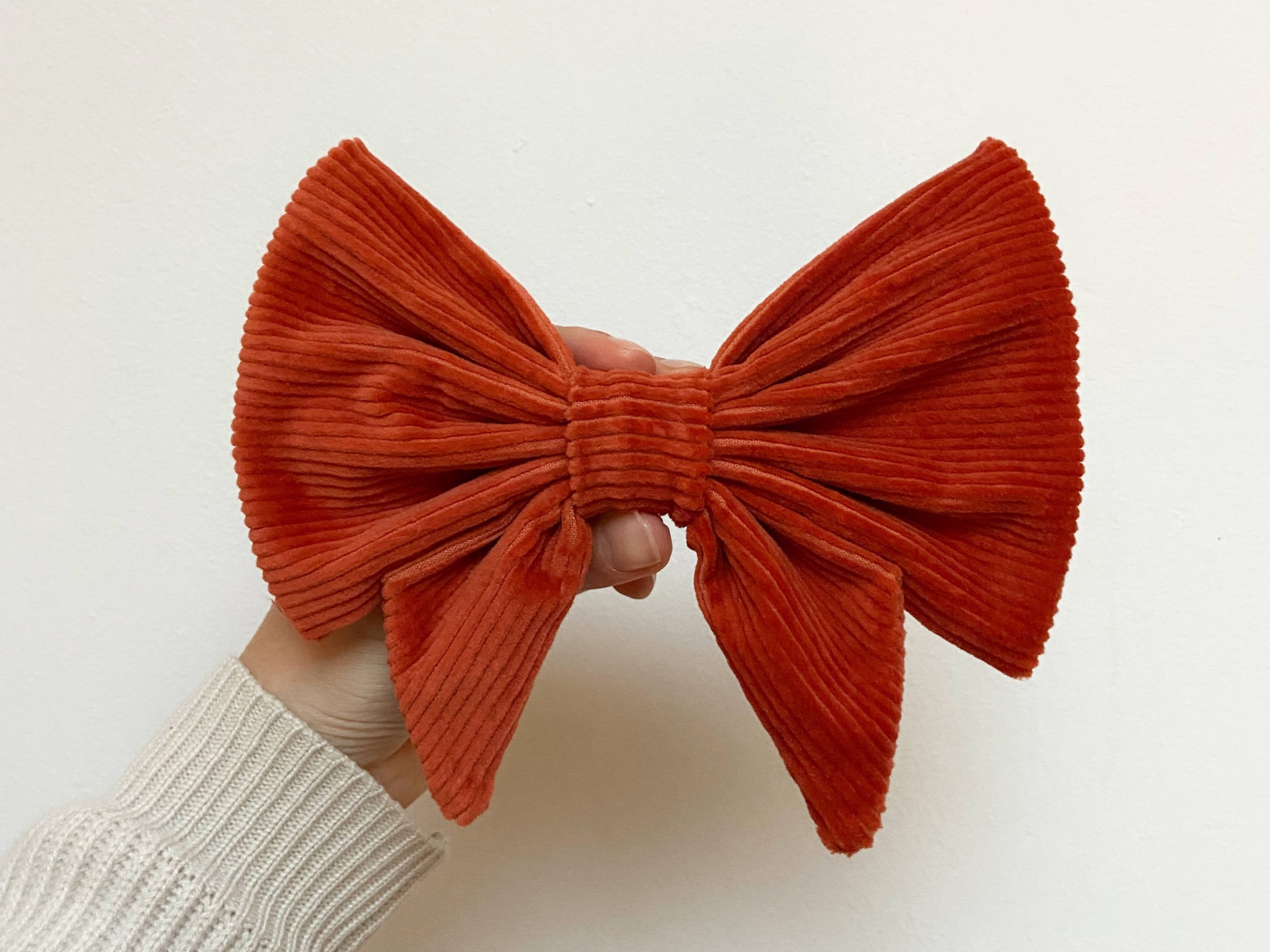 Bow Barrette - The Hague - Dutch Orange